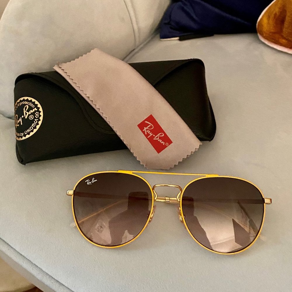 Ray-Ban RB3589 Yellow Aviator Sunglasses NWOT